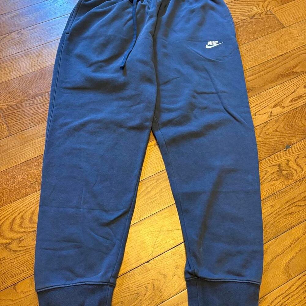 Classic nike sportswear fleece jogger